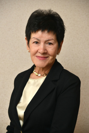Акопян Анаит Павловна 