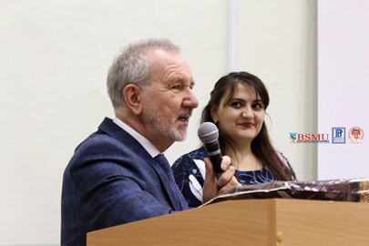 UXI9Cwxg-PQ.jpg