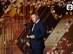 Министр здравоохранения РФ Михаил Мурашко вручил награду премии «Знание» в номинации «Спорт и ЗОЖ» магистранту БГМУ Рустаму Набиеву