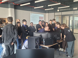 Школьники и студенты посетили лабораторию математического моделирования