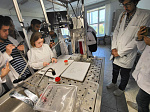 Обучающиеся из числа иностранных граждан приняли участие в мастер-классе по фармакологии
