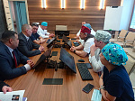 В Клинике БГМУ состоялось рабочее совещание торакальных хирургов и ректора ЛГМУ Александра Торба